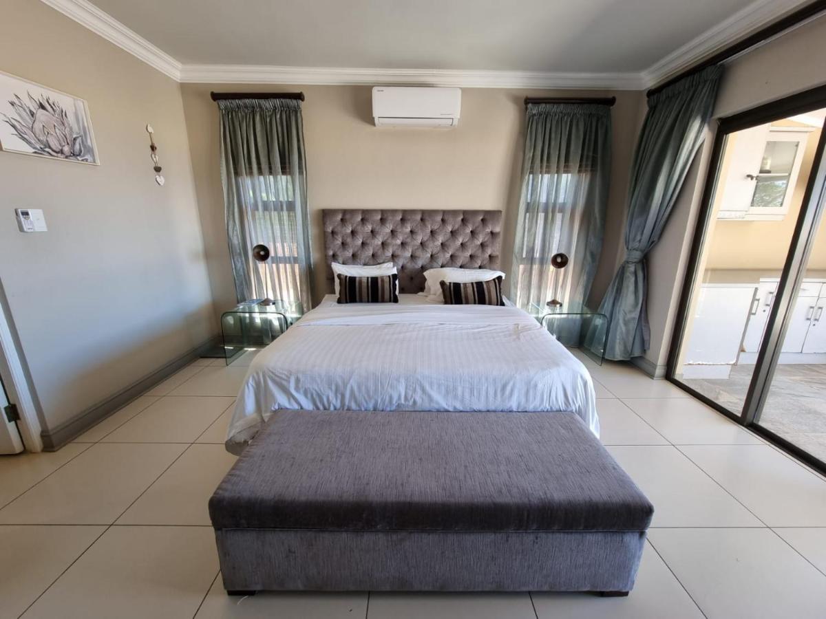 Relax Inn Ballito Bagian luar foto