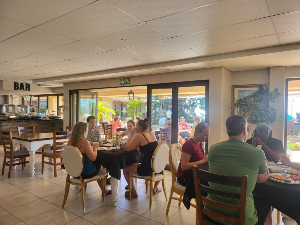 Relax Inn Ballito Bagian luar foto
